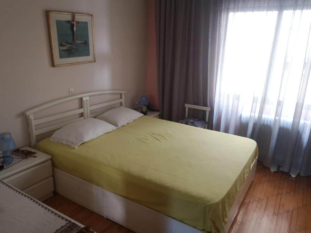 Comfortable Apartment In Kato Toumpa Thessaloníki Luaran gambar